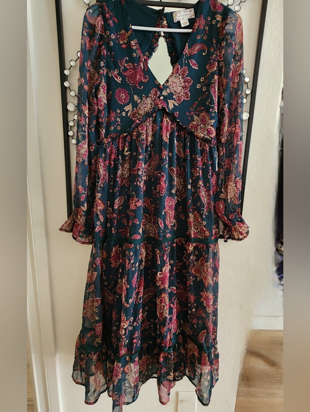 Band of the Free "Run the World Pine Paisley Empire Waist Midi Dress" Small Nwot